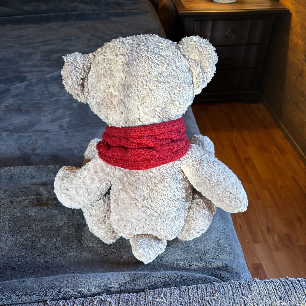 Ugg Teddy Bear - Picture 3 of 8